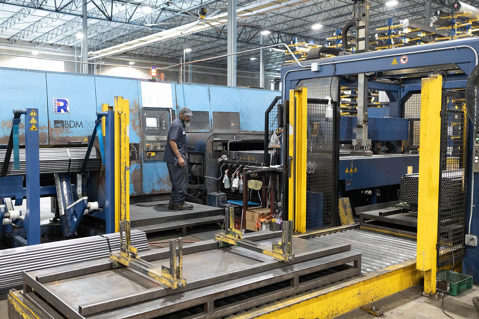 Stacked Tooling for Multiple Radius Applications